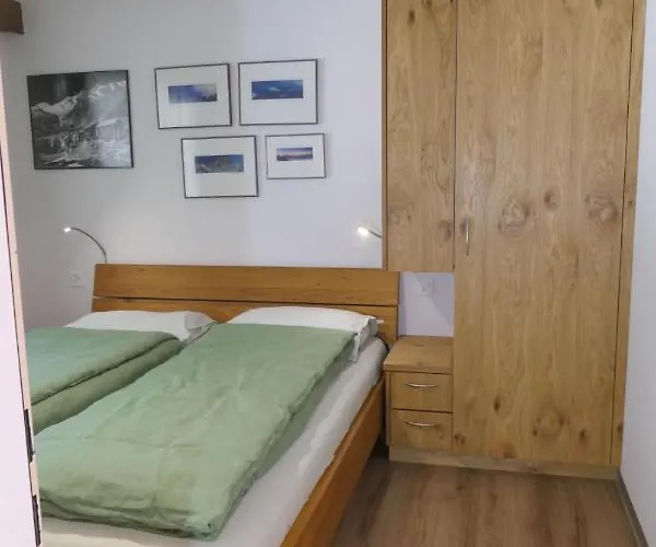 Valeria Апартаменты Зас-Фе